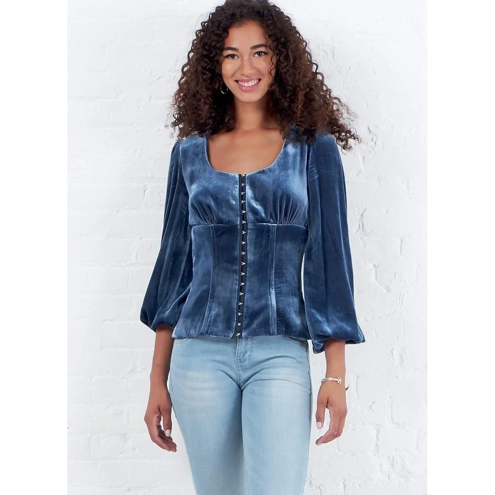 McCalls M7870 Sewing Pattern Misses Tops Fitted Bodice Sleeve Sizes 6-14‎